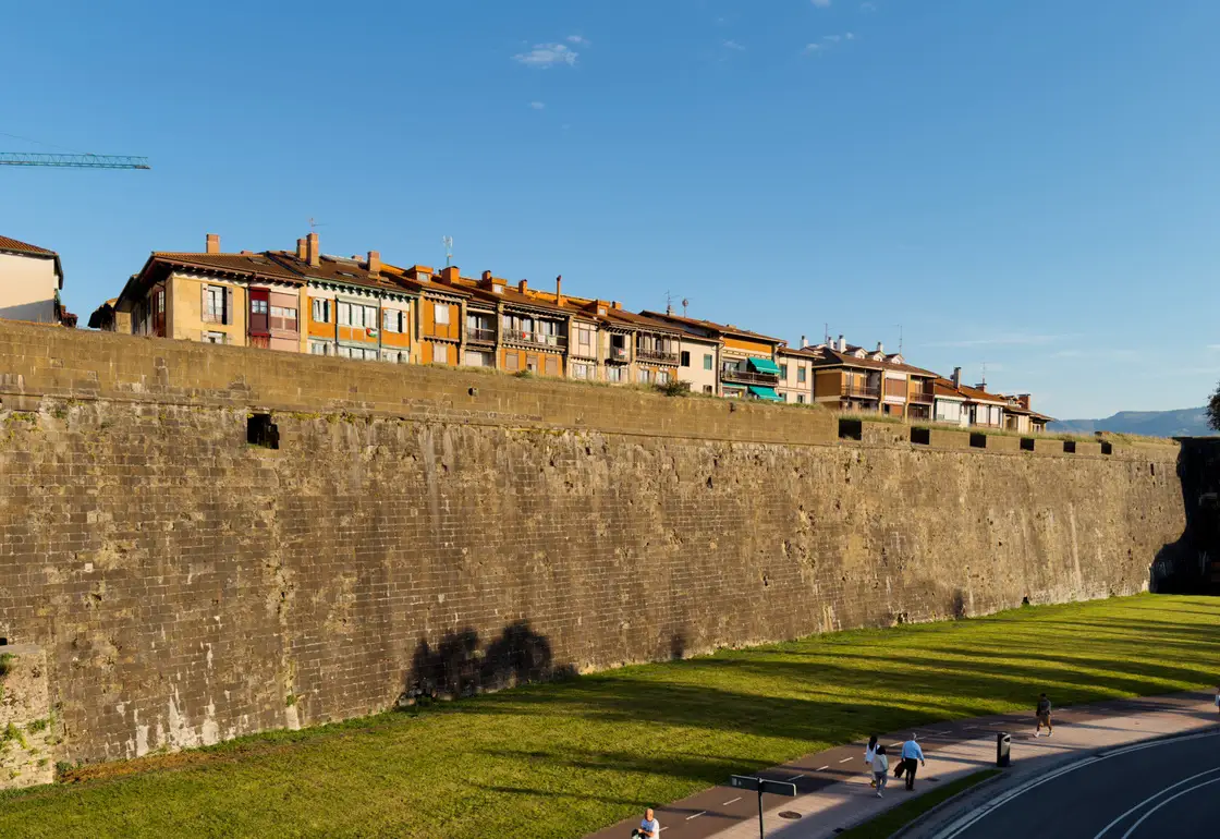 que ver cerca san sebastian