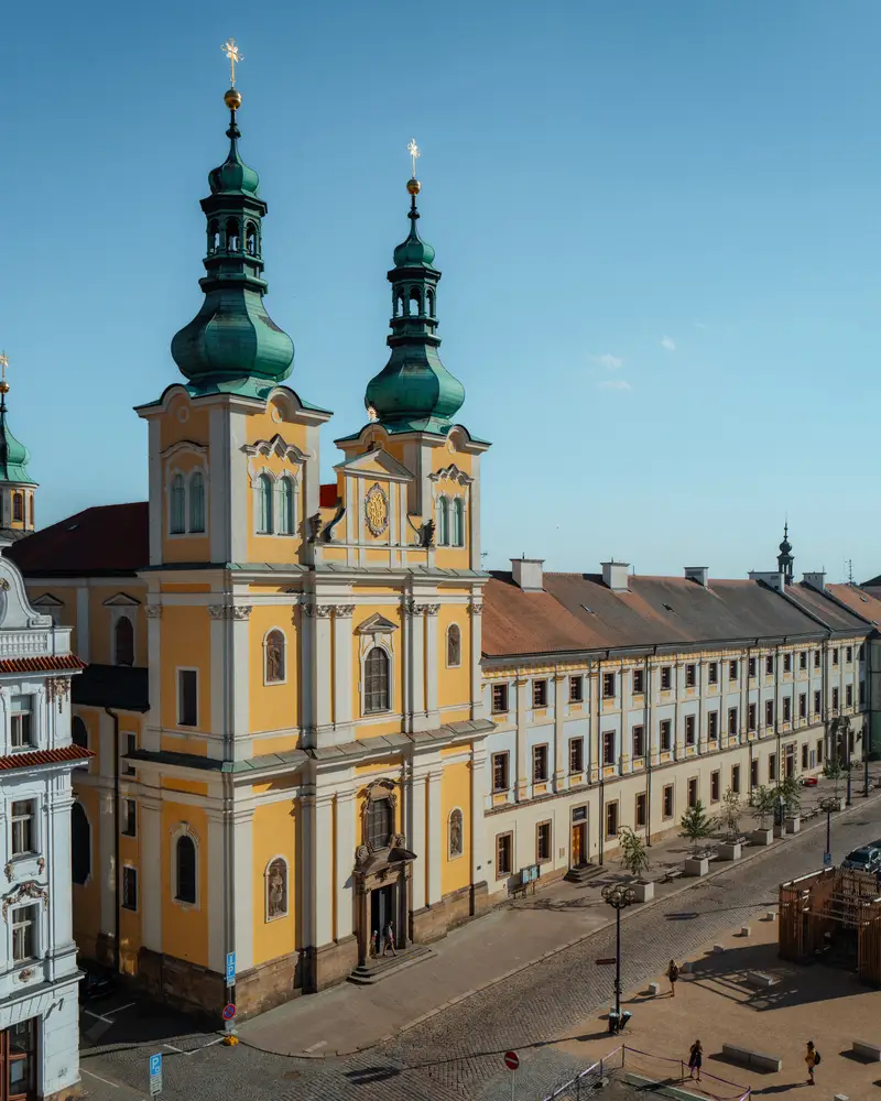 iglesia de la asuncion de la virgen maria hradec kralove