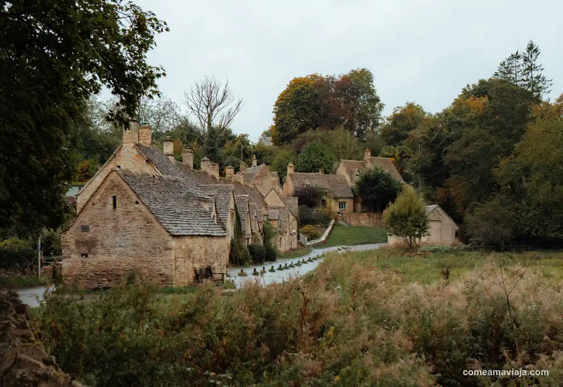 arlington row