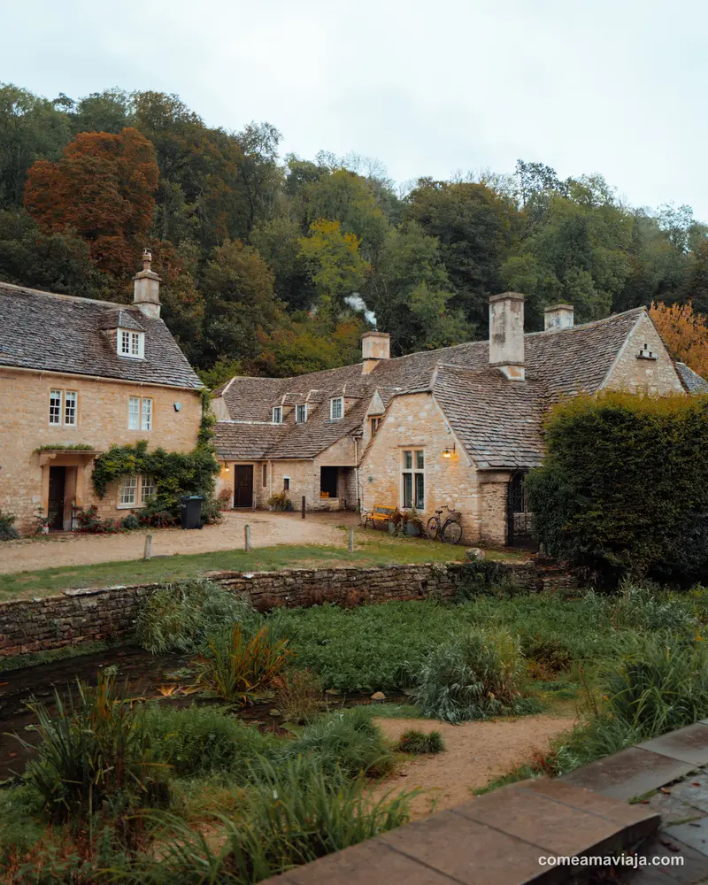 castle combe cotswolds