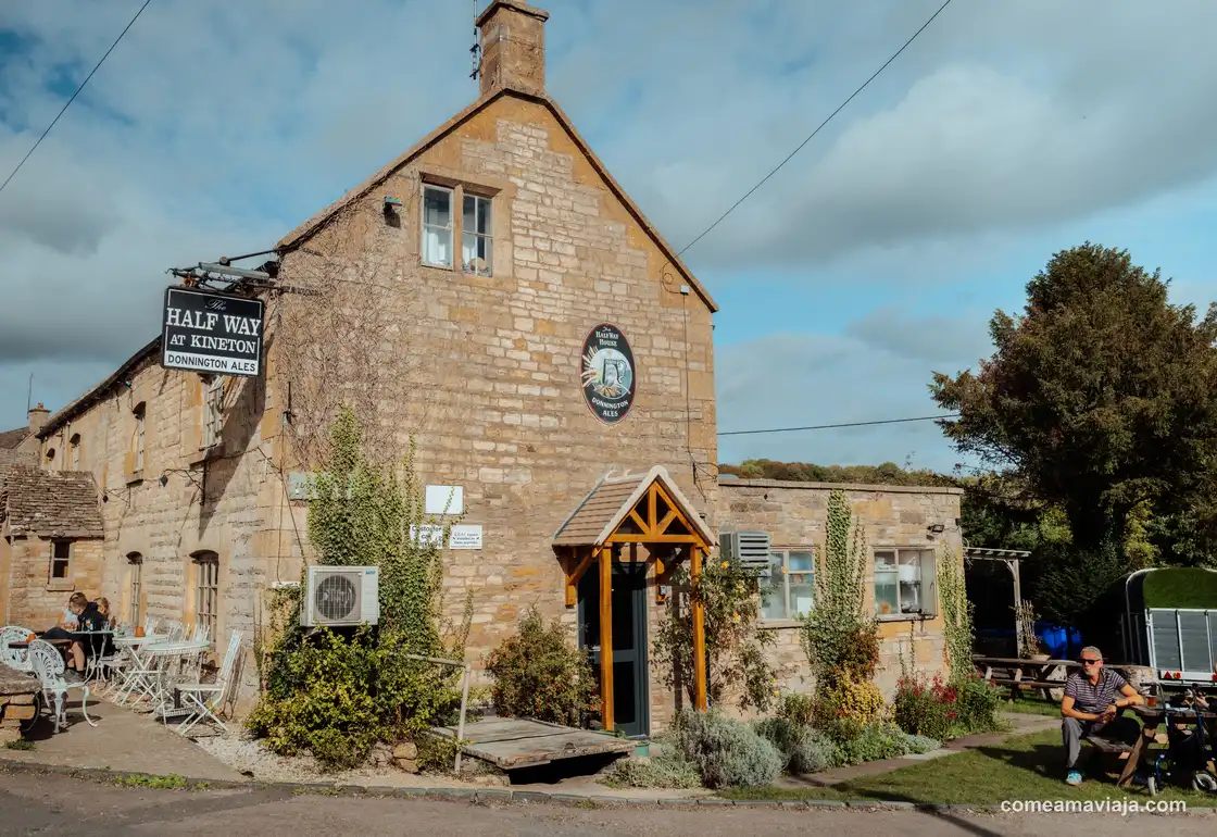 ruta en coche por los cotswolds